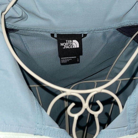 The North Face Class V Windbreaker/Anorak/pullover/NWT - Picture 2 of 9